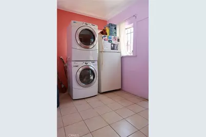 4131 S Hobart Boulevard, Los Angeles, CA 90062 - Photo 8