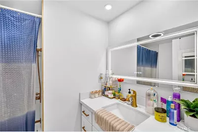 150 E De Anza Lane #150, Tustin, CA 92780 - Photo 20