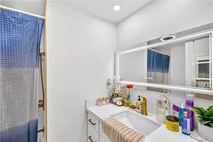 150 E De Anza Ln, Tustin, CA 92780 - Photo 20