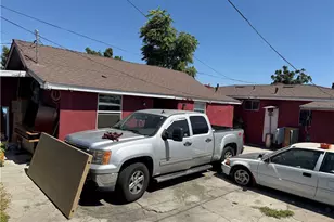2023 E 76th, Los Angeles, CA 90001 - Photo 12