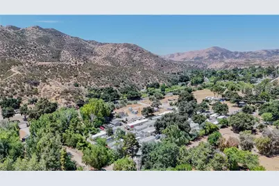 12741 Sierra Highway #3, Agua Dulce, CA 91390 - Photo 18