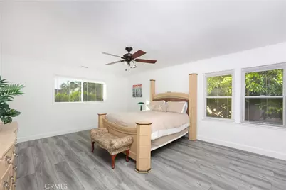 9254 Downey Avenue, Downey, CA 90240 - Photo 14