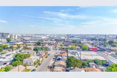 1712 E 57th, Los Angeles, CA 90058 - Photo 34