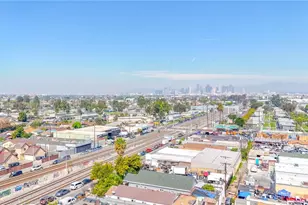 1712 E 57th, Los Angeles, CA 90058 - Photo 36