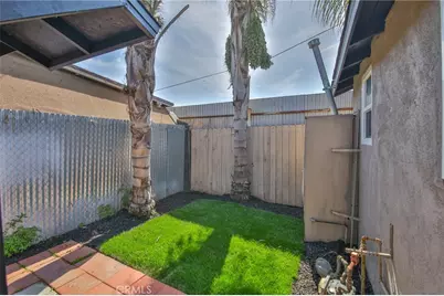 1712 E 57th, Los Angeles, CA 90058 - Photo 28