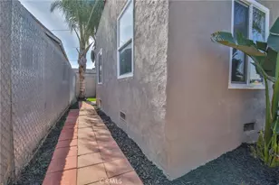 1712 E 57th, Los Angeles, CA 90058 - Photo 22