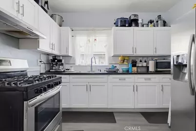 1007 E 42nd, Los Angeles, CA 90011 - Photo 6