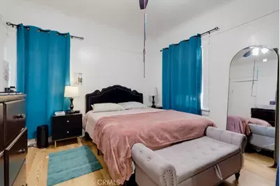 1007 E 42nd, Los Angeles, CA 90011 - Photo 4