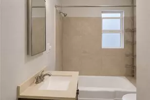 10142 San Carlos, South Gate, CA 90280 - Photo 14