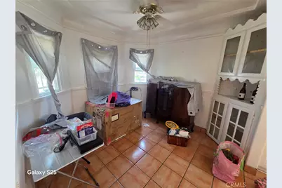 9613 Virginia Ave, South Gate, CA 90280 - Photo 6