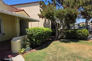 9613 Virginia Ave, South Gate, CA 90280 - Photo 2