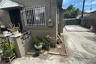 314 W 66th, Los Angeles, CA 90003 - Photo 14