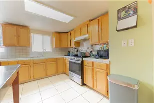 632 N College, Fresno, CA 93728 - Photo 14