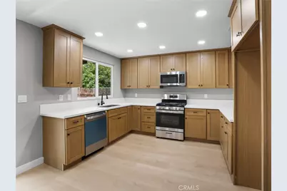 2402 W Sunrise Drive, Rialto, CA 92377 - Photo 6