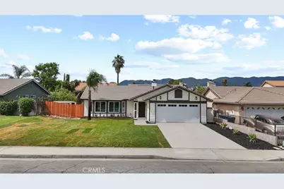 2402 W Sunrise Drive, Rialto, CA 92377 - Photo 1