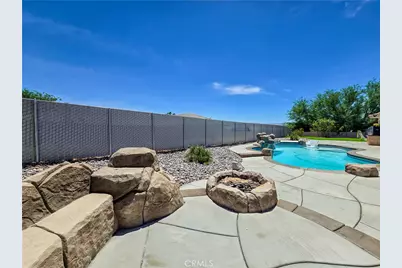 16081 Tude Road, Apple Valley, CA 92307 - Photo 14