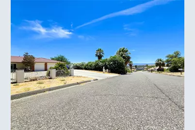 16081 Tude Road, Apple Valley, CA 92307 - Photo 4