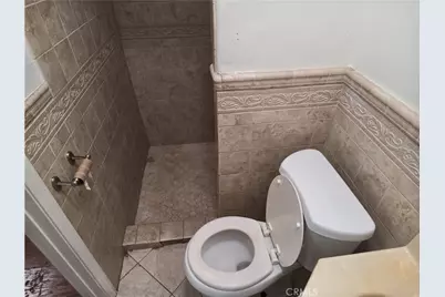 9358 Claymore, Pico Rivera, CA 90660 - Photo 18