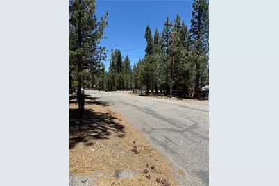 1051 Ash, Big Bear City, CA 92314 - Photo 10