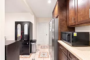5017 S San Pedro, Los Angeles, CA 90011 - Photo 6