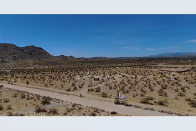 3510 Saddleback, Joshua Tree, CA 92252 - Photo 24