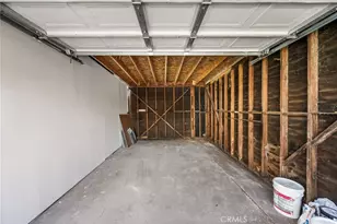 2514 Exposition Pl, Los Angeles, CA 90018 - Photo 30