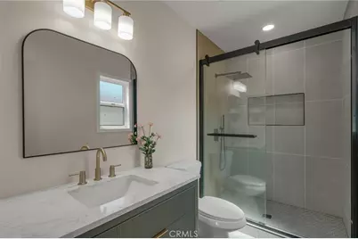 5309 Maymont, Los Angeles, CA 90043 - Photo 20