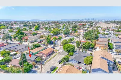 8511 Maie, Los Angeles, CA 90001 - Photo 40