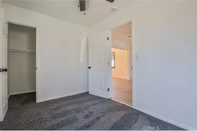 8511 Maie, Los Angeles, CA 90001 - Photo 14