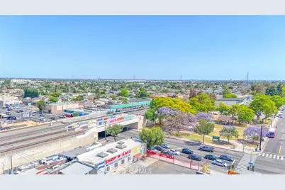 8511 Maie, Los Angeles, CA 90001 - Photo 38