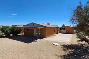 2020 Yosemite, Barstow, CA 92311 - Photo 2