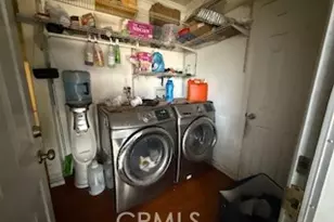 336 W 45th St, Los Angeles, CA 90037 - Photo 6