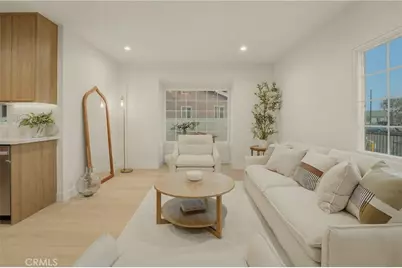 1111 W 98th Street, Los Angeles, CA 90044 - Photo 8