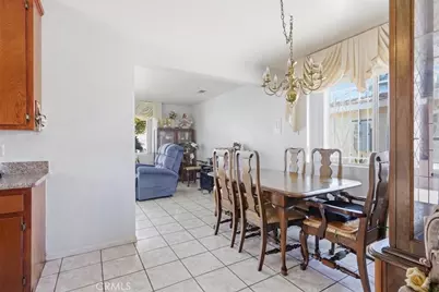 14127 Colorado Ave, Paramount, CA 90723 - Photo 12