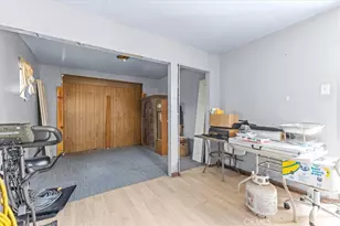 1119 W 84th Pl, Los Angeles, CA 90044 - Photo 30