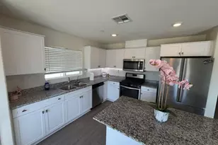 114 Snowberry Ct, San Jacinto, CA 92583 - Photo 6