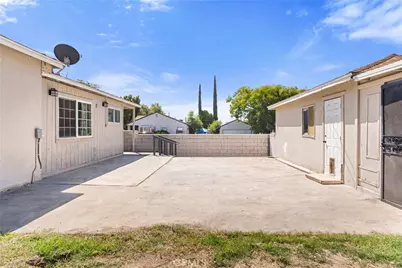 2806 Lawrence Avenue, San Bernardino, CA 92404 - Photo 30