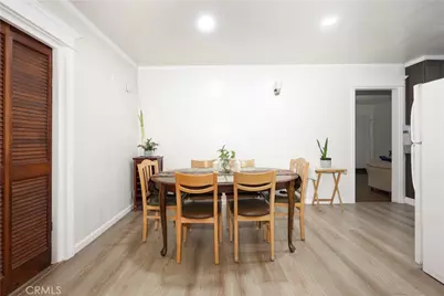 9802 Rives Avenue, Downey, CA 90240 - Photo 10