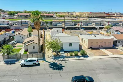 124 W Fredricks, Barstow, CA 92311 - Photo 60