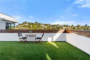 1734 Redesdale Ave, Los Angeles, CA 90026 - Photo 18