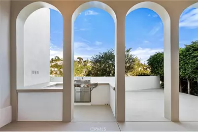 1734 Redesdale Avenue, Los Angeles, CA 90026 - Photo 44