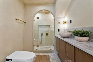 1734 Redesdale Ave, Los Angeles, CA 90026 - Photo 24