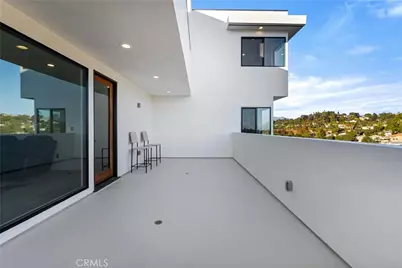 1734 Redesdale Avenue, Los Angeles, CA 90026 - Photo 34