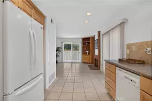 5 Tiger, Irvine, CA 92604 - Photo 16