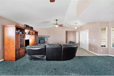 10439 Mesa, Oak Hills, CA 92344 - Photo 10