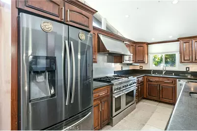 10930 Groveland Avenue, Whittier, CA 90603 - Photo 10