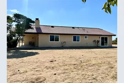 13377 Paramount Road, Phelan, CA 92371 - Photo 38