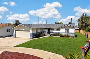 1126 N Center St, Orange, CA 92867 - Photo 36