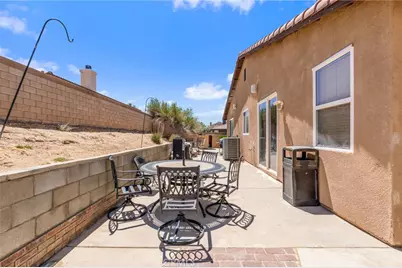 43022 Carpenter, Lancaster, CA 93535 - Photo 24