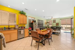 43022 Carpenter, Lancaster, CA 93535 - Photo 6